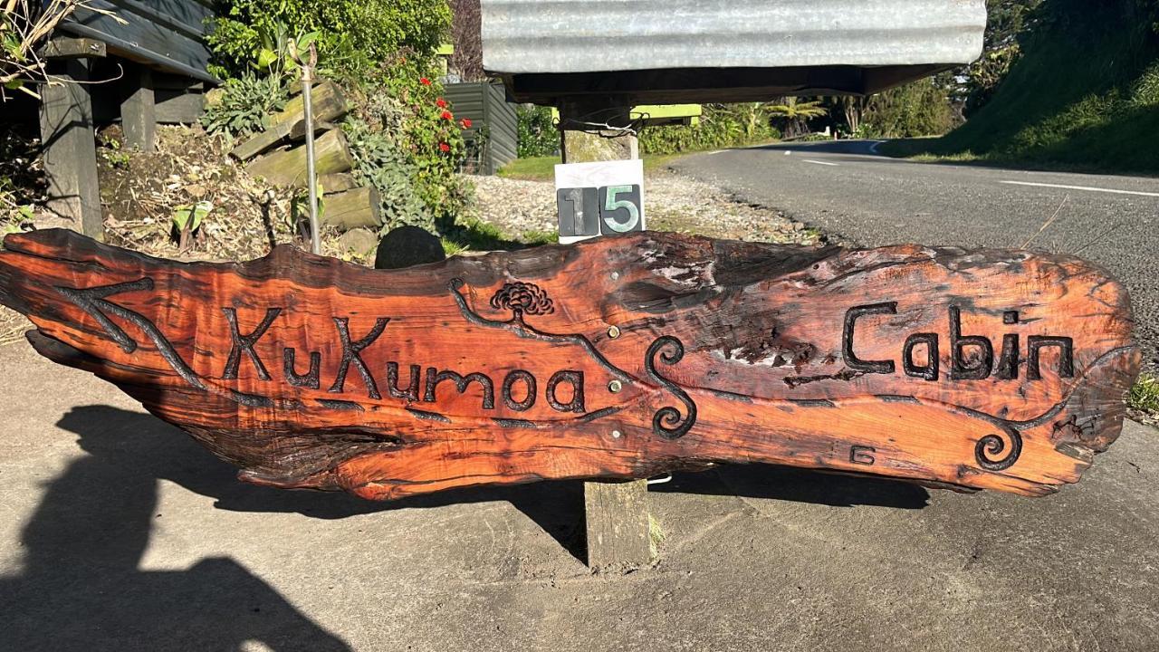 Kukumoa Cabin Opotiki Luaran gambar
